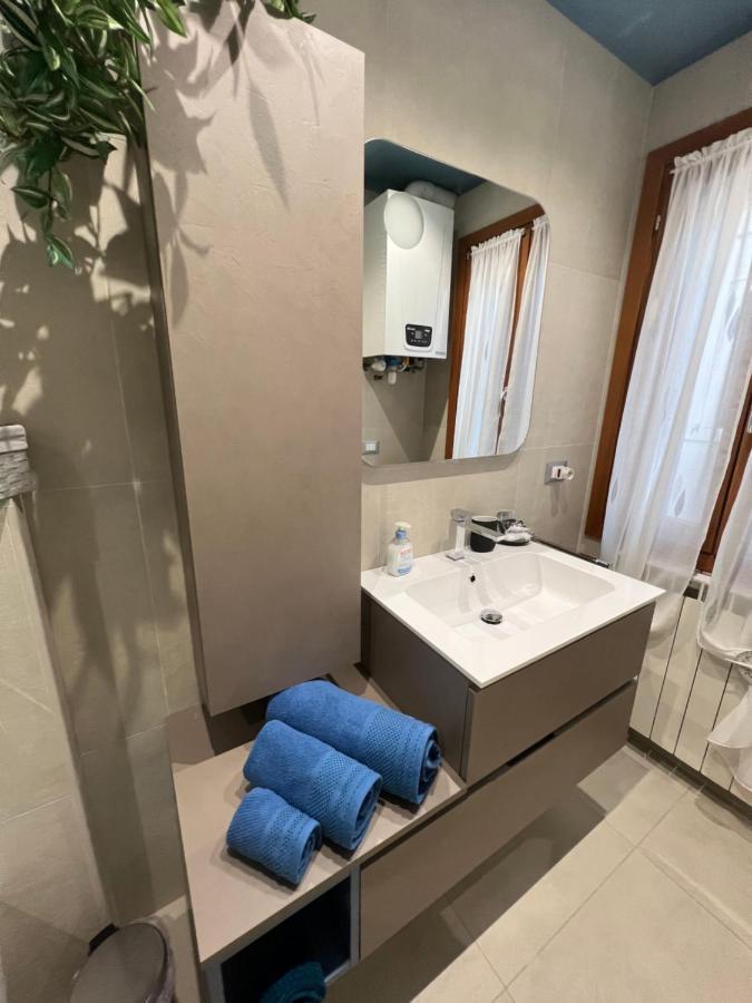 Апартаменты Casa Fiorenza Кьоджа Экстерьер фото